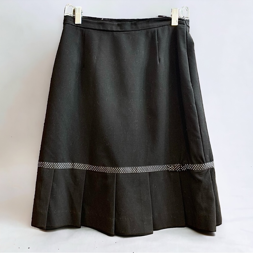 Michele Black bow tie skirt Size 6